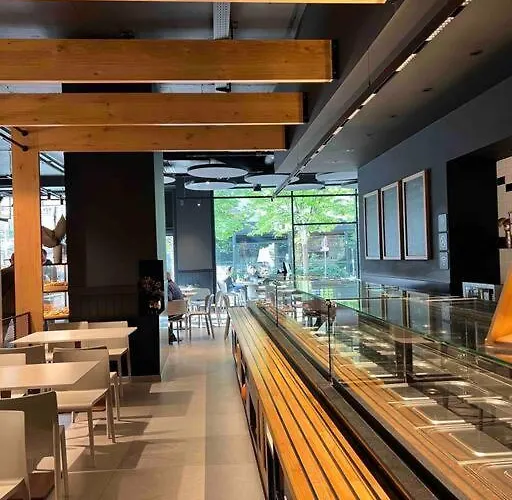 Διαμέρισμα Mozart House - Spacious Luxury - Heart Of The Τίρανα