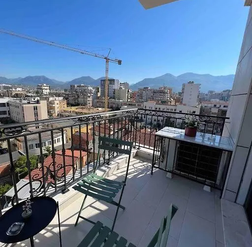 Apartman Mozart House - Spacious Luxury - Heart Of The Tirana